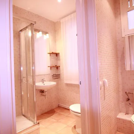 Corsega - Apartment In The Center Of Barcelona Barcelona